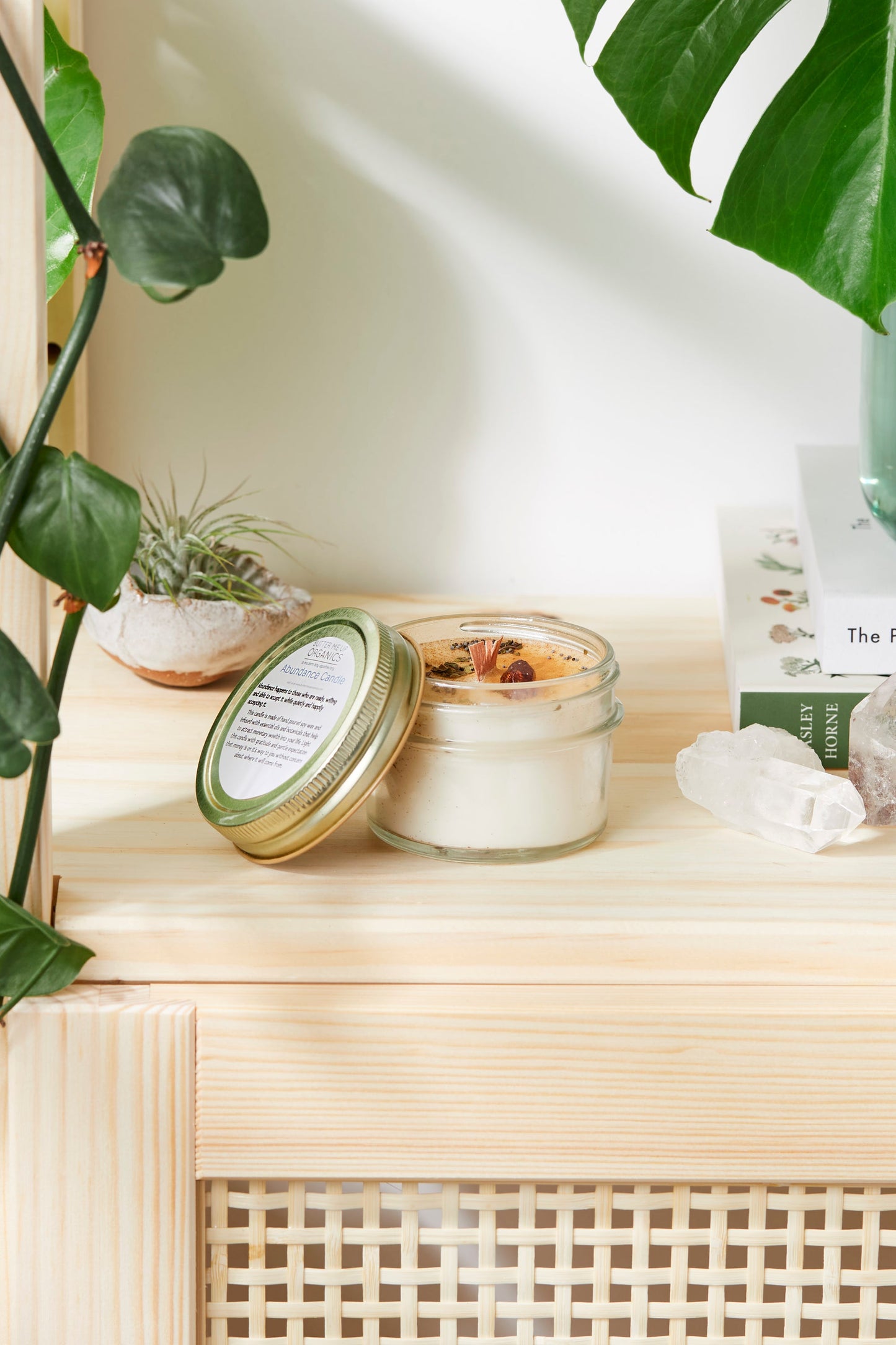 Grateful Abundance Crystal Soy Candle